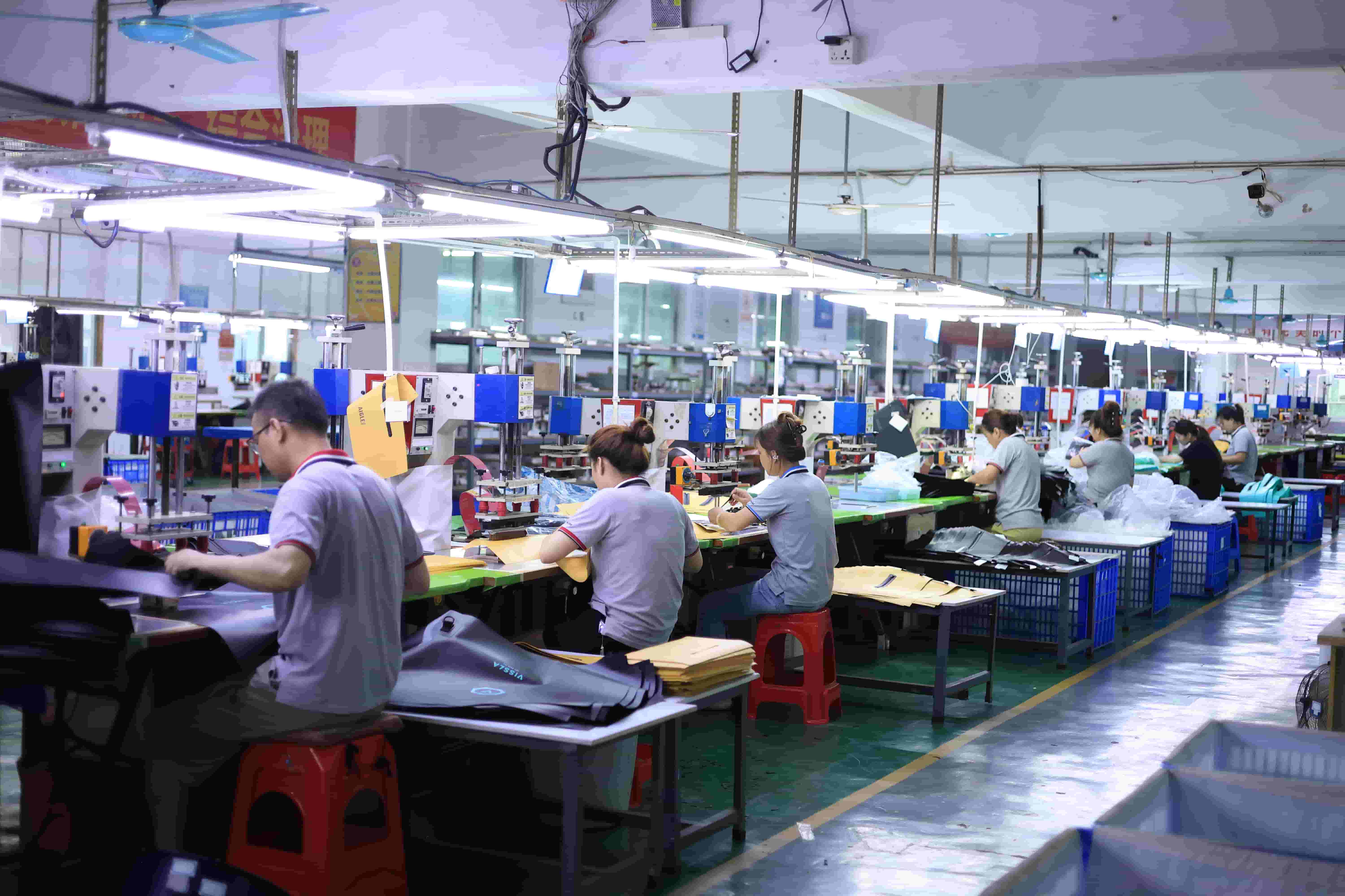 Fabricante de bolsa impermeável na China: guia OEM completo