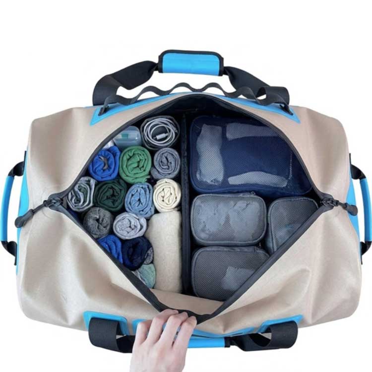 Como embalar uma bolsa de viagem à prova d'água de maneira eficiente