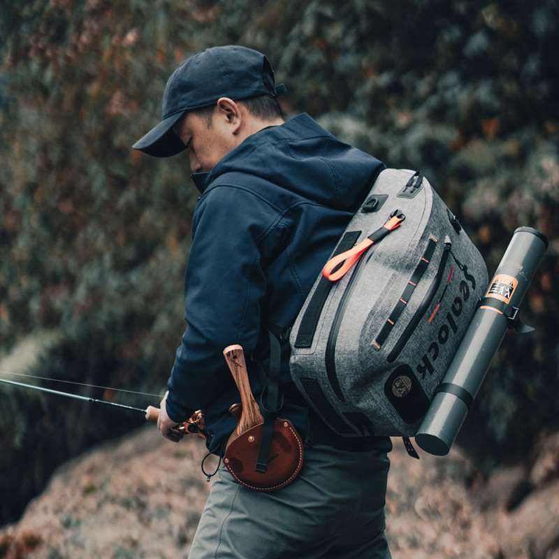 Eslingas e pacotes para pesca com mosca 10–24L - TPU soldado, zíper hermético | OEM